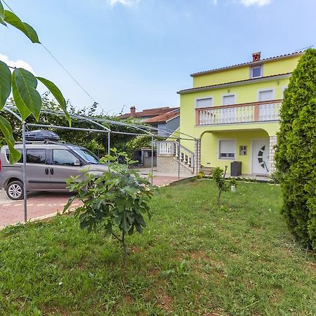 Apartment Vilic Pula Exterior photo