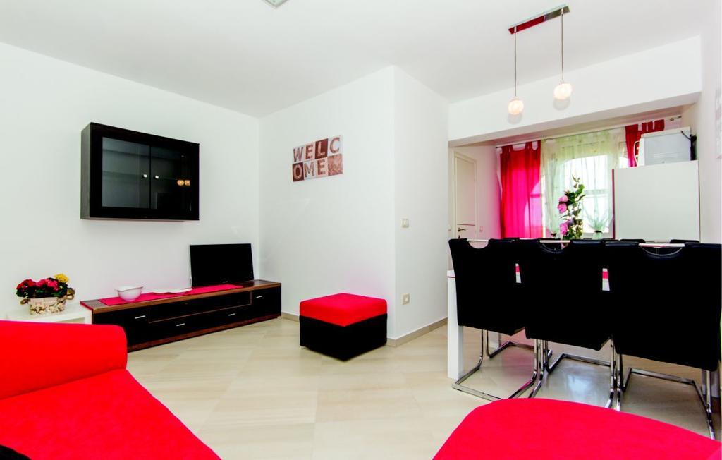 Apartment Vilic Pula Exterior photo